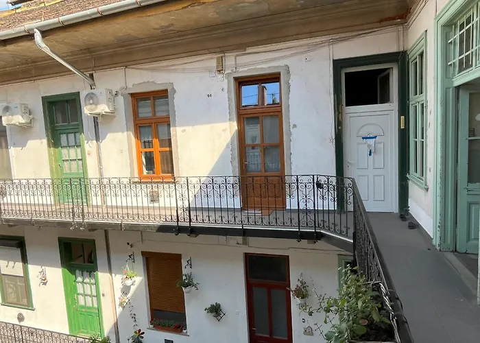 Garam Apartman At Danube